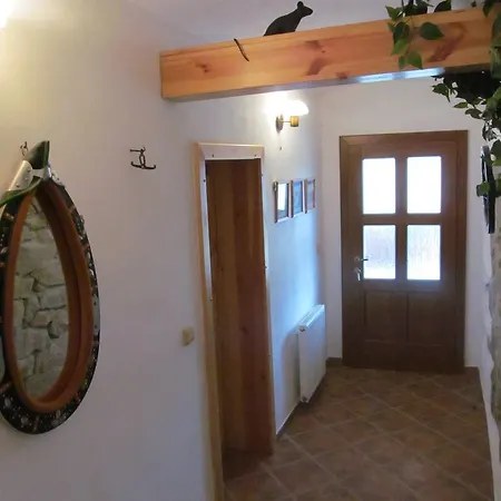 奥特维克膳食公寓酒店 Trhové Sviny