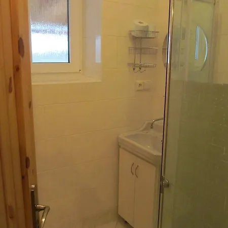 奥特维克膳食公寓酒店 Trhové Sviny