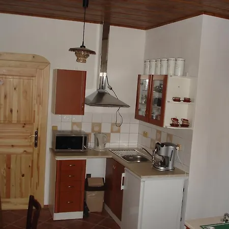 奥特维克膳食公寓酒店 Trhové Sviny