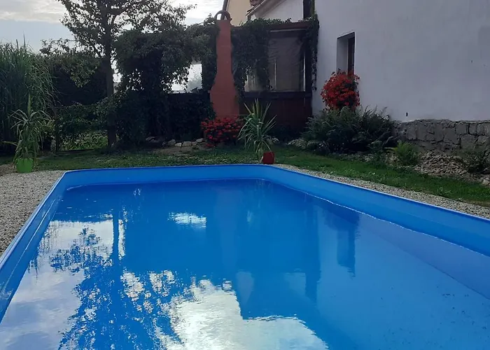 Otevek * Trhové Sviny